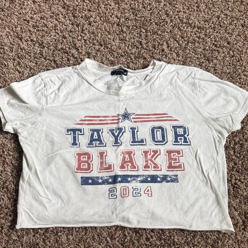 Taylor swift cropped tshirt